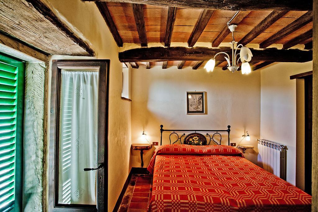 Agriturismo Terra Di Michelangelo Caprese Michelangelo Exterior photo