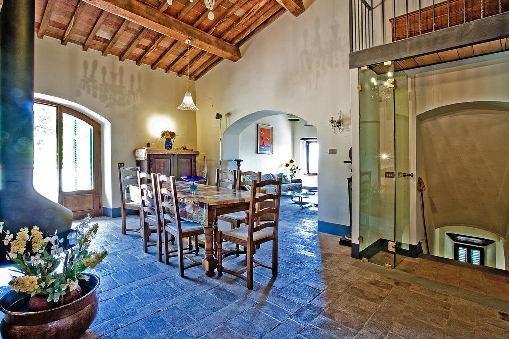 Agriturismo Terra Di Michelangelo Caprese Michelangelo Exterior photo